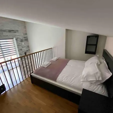 Cozy Flat At Old Town *